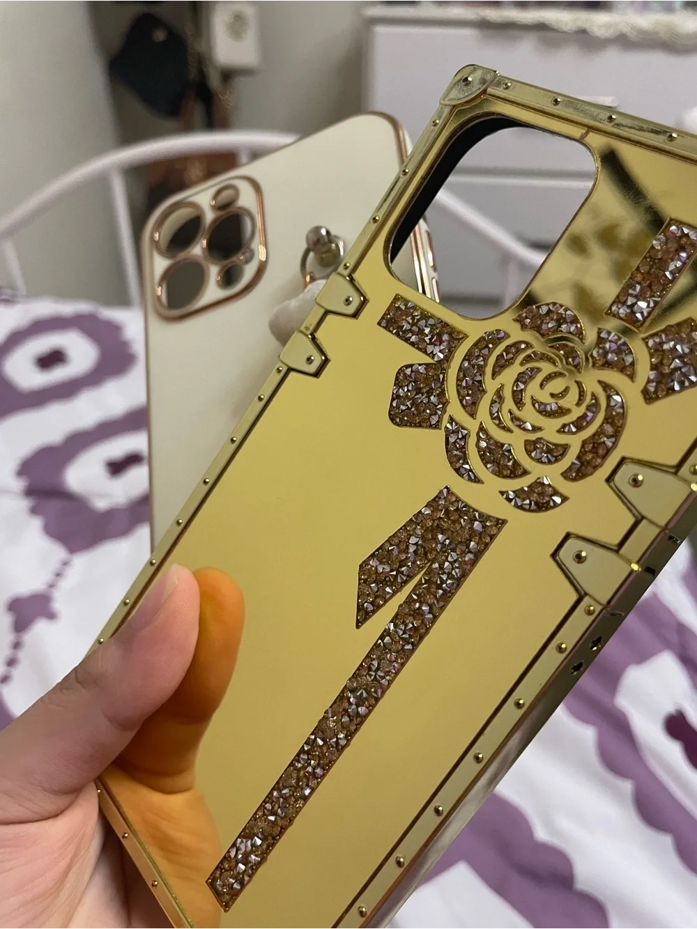 Gold Mirrored Crystal Phone Case & White Heart Bracelet Accent😆